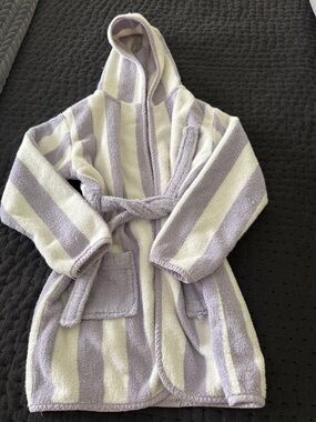 Adorable Kids Hooded Bathrobe Plush Striped Lavender and White Pajama Robe